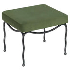 Pouf rembourré en bouclette avec pieds en métal